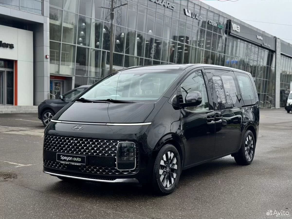 Hyundai Staria, 2021